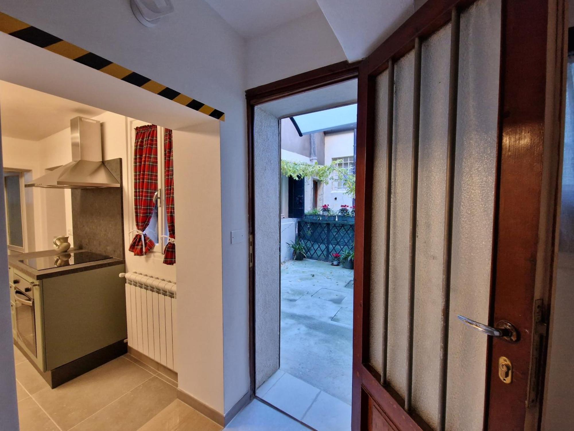 Veneziacentopercento La Forcola Apartment, Next To Rialto Bridge Exteriör bild